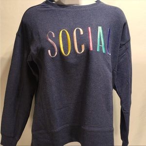 WILDFOX NWT SOCIAL SWEATSHIRT MEDIUM